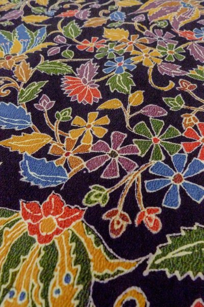 Photo8: O0419D Vintage Japanese kimono   Black KOMON dyed for women / Silk. Chinese flower,   (Grade B) (8)