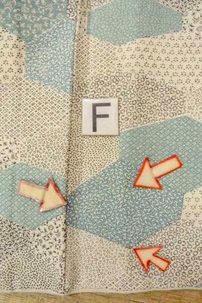 Photo19: O0419H Vintage Japanese kimono   Off White KOMON dyed for women / Silk. Flower,   (Grade C) (19)