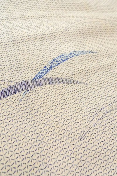 Photo10: O0419I Vintage Japanese kimono   Off White KOMON dyed for women / Silk. Grass,   (Grade D) (10)