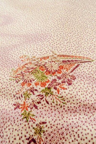Photo8: O0419K Vintage Japanese kimono   Ivory KOMON dyed for women / Silk. SAKURA cherry blossom,   (Grade C) (8)