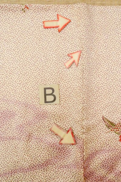 Photo15: O0419K Vintage Japanese kimono   Ivory KOMON dyed for women / Silk. SAKURA cherry blossom,   (Grade C) (15)