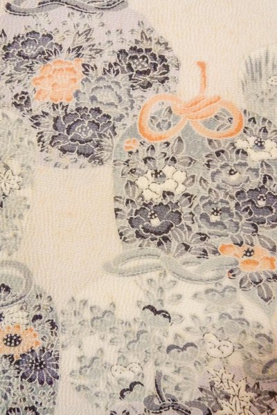 Photo6: O0419N Vintage Japanese kimono   Off White KOMON dyed for women / Silk. Peony,   (Grade D) (6)