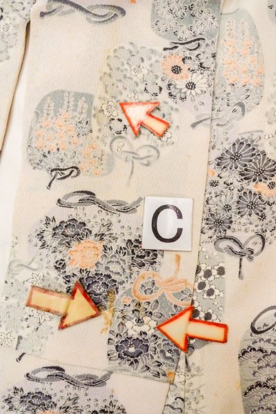 Photo16: O0419N Vintage Japanese kimono   Off White KOMON dyed for women / Silk. Peony,   (Grade D) (16)