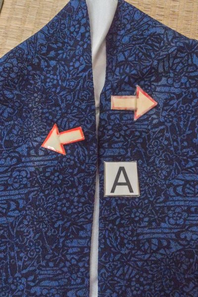 Photo14: O0419O Vintage Japanese kimono  Dark Indigo Blue KOMON dyed for women / Silk. Chrysanthemum,   (Grade B) (14)