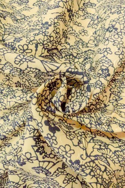 Photo11: O0419P Vintage Japanese kimono   Ivory KOMON dyed for women / Silk. Flower,   (Grade C) (11)