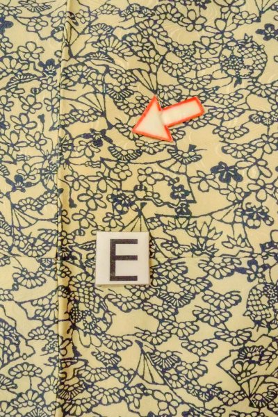 Photo18: O0419P Vintage Japanese kimono   Ivory KOMON dyed for women / Silk. Flower,   (Grade C) (18)