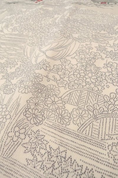 Photo8: O0419Q Vintage Japanese kimono   White KOMON dyed for women / Silk. UME plum bloom,   (Grade B) (8)