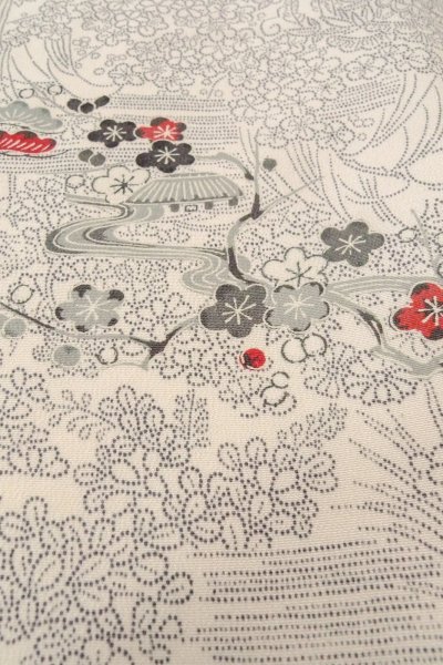 Photo9: O0419Q Vintage Japanese kimono   White KOMON dyed for women / Silk. UME plum bloom,   (Grade B) (9)