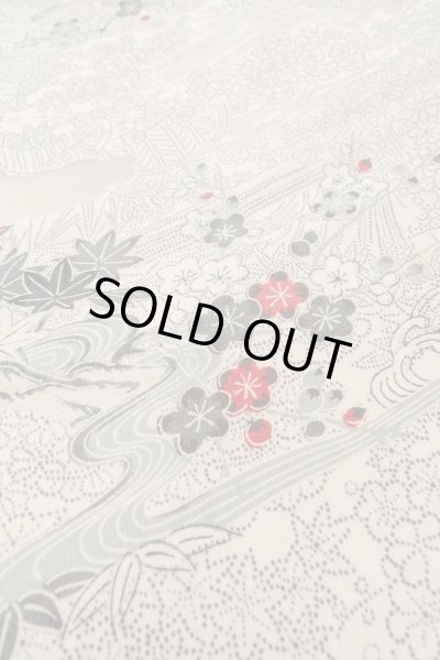 Photo10: O0419Q Vintage Japanese kimono   White KOMON dyed for women / Silk. UME plum bloom,   (Grade B) (10)