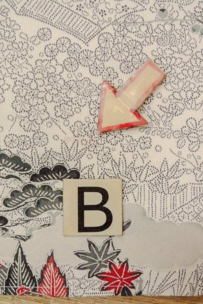 Photo15: O0419Q Vintage Japanese kimono   White KOMON dyed for women / Silk. UME plum bloom,   (Grade B) (15)