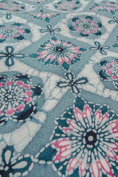 Photo10: O0419R Vintage Japanese kimono  Pale Gray KOMON dyed for women / Silk. Flower,   (Grade C) (10)