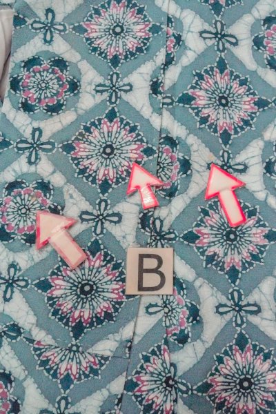 Photo15: O0419R Vintage Japanese kimono  Pale Gray KOMON dyed for women / Silk. Flower,   (Grade C) (15)