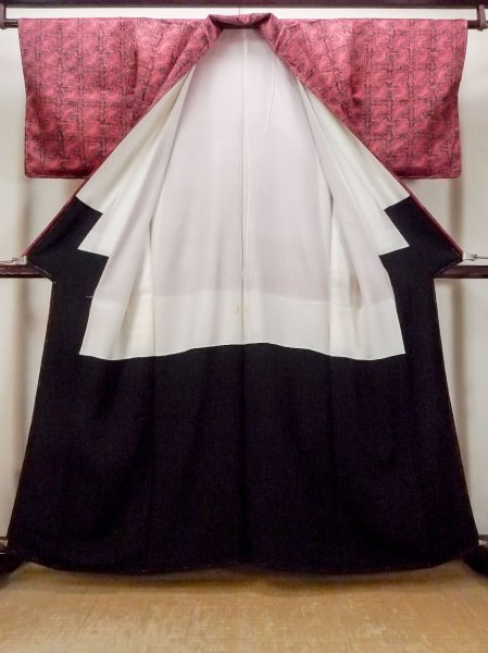 Photo2: O0419T Vintage Japanese kimono  Dark Red KOMON dyed for women / Silk. Chinese flower, There is a part of tailoring thread.  (Grade A) (2)