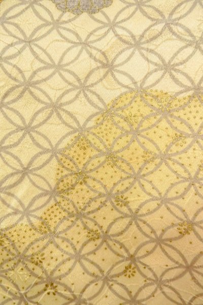 Photo6: O0419U Vintage Japanese kimono  Pale Yellow KOMON dyed for women / Silk. Flower,   (Grade B) (6)