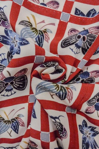 Photo11: O0419W Vintage Japanese kimono   Off White KOMON dyed for women / Silk. Flower,   (Grade B) (11)