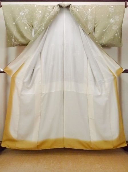 Photo2: O0419Y Vintage Japanese kimono Shiny Pale Olive KOMON dyed for women / Silk. Flower,   (Grade C) (2)