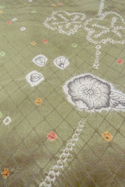 Photo9: O0419Y Vintage Japanese kimono Shiny Pale Olive KOMON dyed for women / Silk. Flower,   (Grade C) (9)