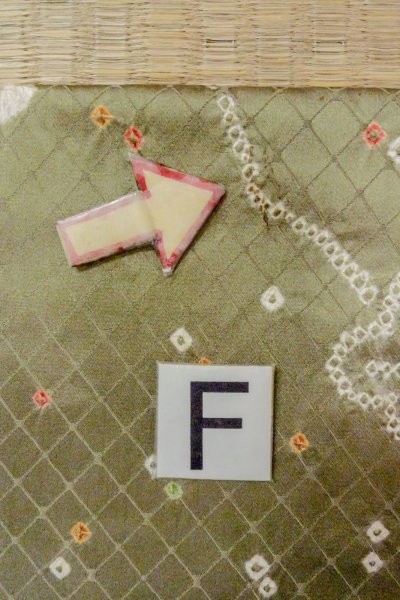 Photo19: O0419Y Vintage Japanese kimono Shiny Pale Olive KOMON dyed for women / Silk. Flower,   (Grade C) (19)