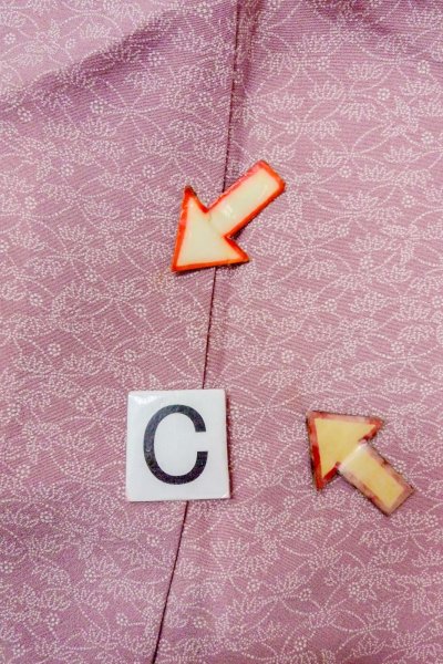 Photo16: O0419Z Vintage Japanese kimono  Grayish Pink EDO KOMON pattern dyed for women / Silk. Flower,   (Grade C) (16)