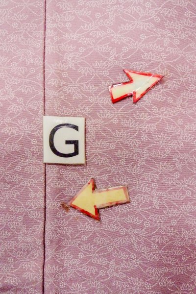 Photo20: O0419Z Vintage Japanese kimono  Grayish Pink EDO KOMON pattern dyed for women / Silk. Flower,   (Grade C) (20)