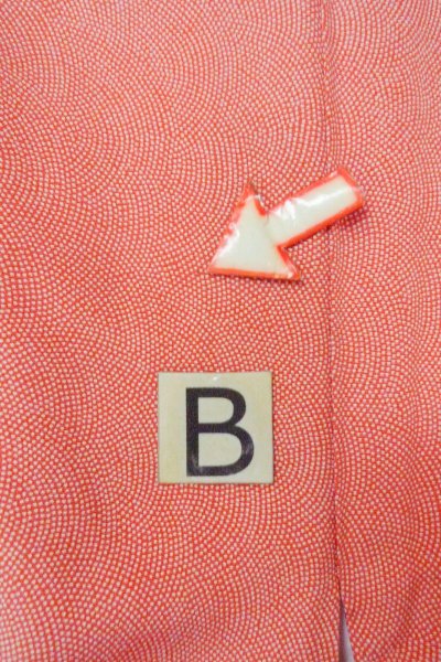 Photo17: O0420B Vintage Japanese kimono   Vermilion EDO KOMON pattern dyed for women / Silk. Dot   (Grade B) (17)