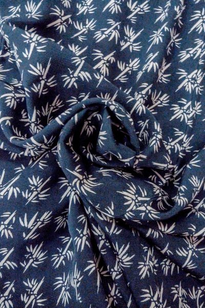 Photo7: O0420E Vintage Japanese kimono   Indigo Blue KOMON dyed for women / Silk. Bamboo      (Grade C) (7)