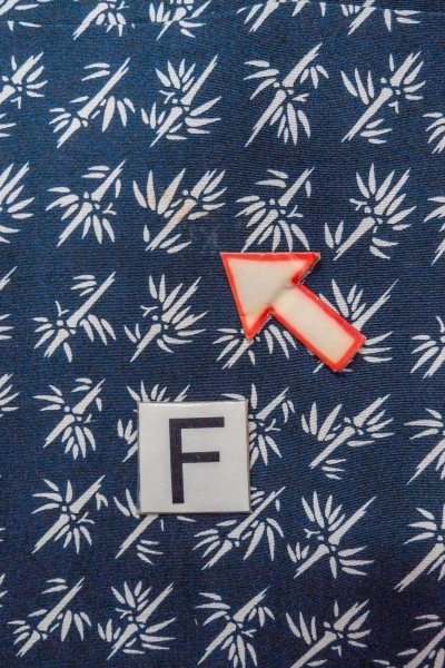 Photo14: O0420E Vintage Japanese kimono   Indigo Blue KOMON dyed for women / Silk. Bamboo      (Grade C) (14)