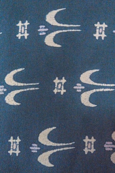 Photo7: O0420F Vintage Japanese kimono  Grayish Indigo Blue KOMON dyed for women / Silk. Parallel Cross,   (Grade C) (7)