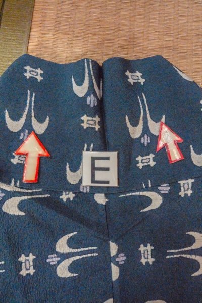 Photo18: O0420F Vintage Japanese kimono  Grayish Indigo Blue KOMON dyed for women / Silk. Parallel Cross,   (Grade C) (18)