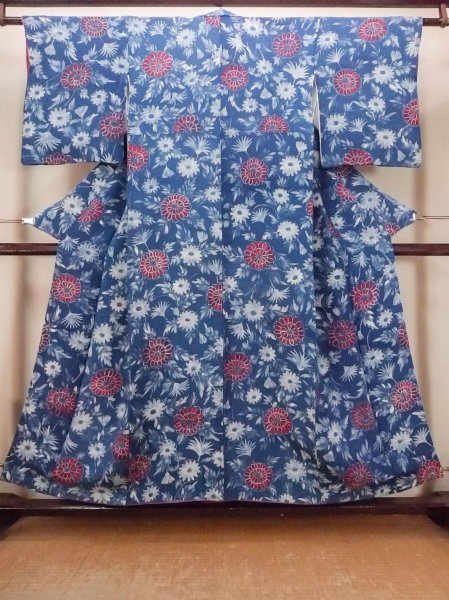 Photo1: O0420G Vintage Japanese kimono   Blue KOMON dyed for women / Silk. Flower,   (Grade B) (1)