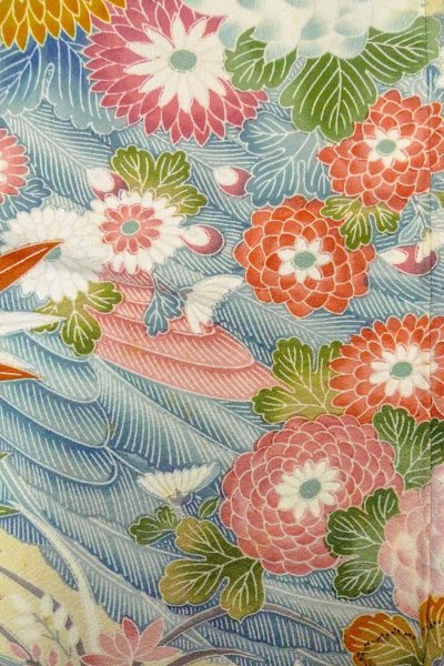 Photo9: O0509A Used Japanese kimono   Black KAGA-YUZEN for women / Silk. Peony,   (Grade B) (9)