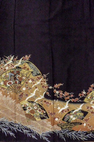 Photo5: Mint O0509B Used Japanese kimono   Black TOMESODE formal for women / Synthetic. SAKURA cherry blossom,   (Grade A) (5)
