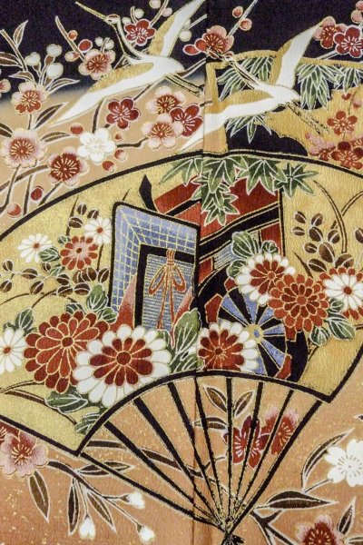 Photo7: Mint O0509B Used Japanese kimono   Black TOMESODE formal for women / Synthetic. SAKURA cherry blossom,   (Grade A) (7)