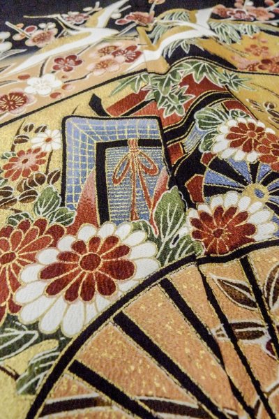 Photo12: Mint O0509B Used Japanese kimono   Black TOMESODE formal for women / Synthetic. SAKURA cherry blossom,   (Grade A) (12)