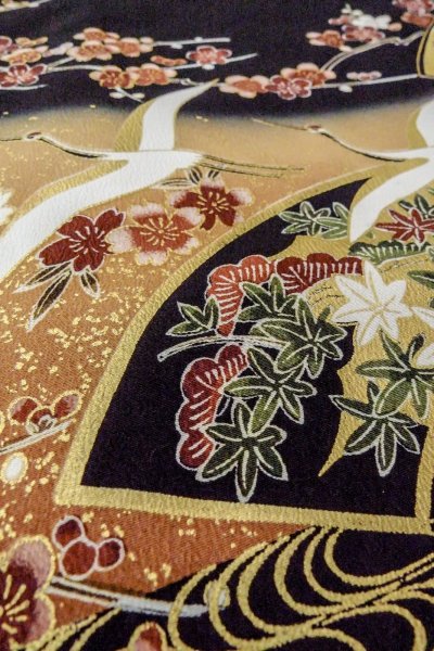 Photo14: Mint O0509B Used Japanese kimono   Black TOMESODE formal for women / Synthetic. SAKURA cherry blossom,   (Grade A) (14)