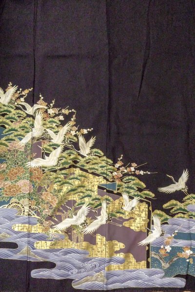 Photo5: Mint O0509D Used Japanese kimono   Black TOMESODE formal for women / Synthetic. Peony,   (Grade A) (5)