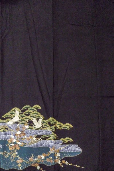 Photo6: Mint O0509D Used Japanese kimono   Black TOMESODE formal for women / Synthetic. Peony,   (Grade A) (6)
