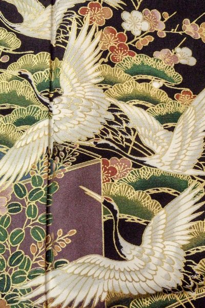 Photo8: Mint O0509D Used Japanese kimono   Black TOMESODE formal for women / Synthetic. Peony,   (Grade A) (8)