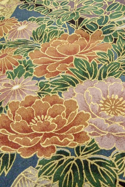 Photo12: Mint O0509D Used Japanese kimono   Black TOMESODE formal for women / Synthetic. Peony,   (Grade A) (12)