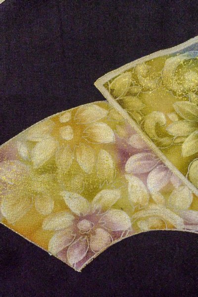 Photo9: O0509E Vintage Japanese kimono   Black TOMESODE formal for women / Silk. Flower,   (Grade B) (9)