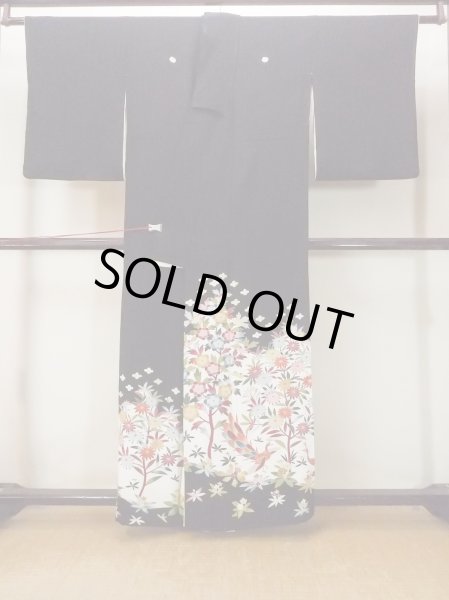 Photo2: O0509F Vintage Japanese kimono   Black TOMESODE formal for women / Silk. Flower,   (Grade B) (2)