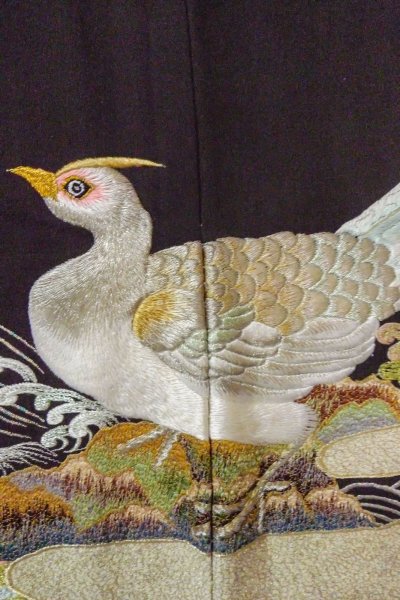 Photo11: O0509H Vintage Japanese kimono   Black TOMESODE formal for women / Silk. Bird, There are stains all over. Pheasant bird motif  (Grade C) (11)