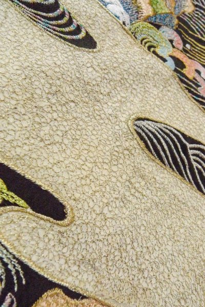 Photo14: O0509H Vintage Japanese kimono   Black TOMESODE formal for women / Silk. Bird, There are stains all over. Pheasant bird motif  (Grade C) (14)