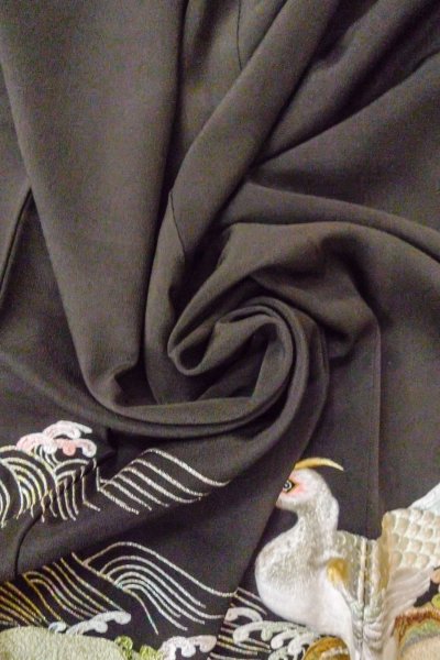 Photo18: O0509H Vintage Japanese kimono   Black TOMESODE formal for women / Silk. Bird, There are stains all over. Pheasant bird motif  (Grade C) (18)