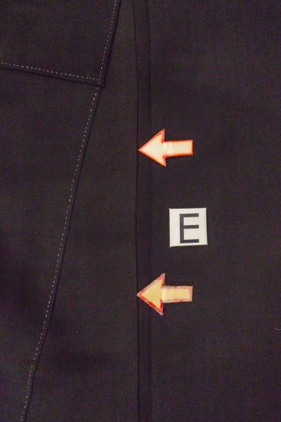 Photo24: O0509H Vintage Japanese kimono   Black TOMESODE formal for women / Silk. Bird, There are stains all over. Pheasant bird motif  (Grade C) (24)