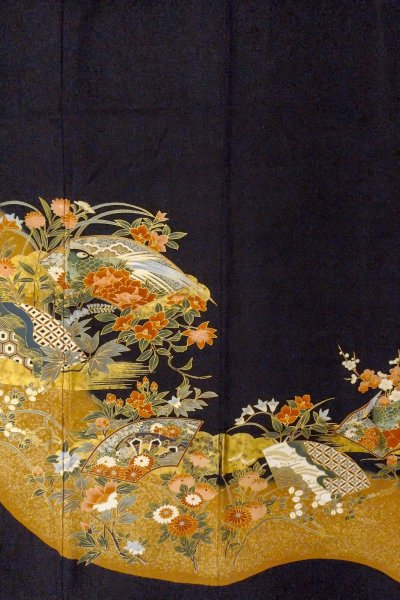 Photo5: O0509I Used Japanese kimono   Black TOMESODE formal for women / Synthetic. Peony,   (Grade B) (5)