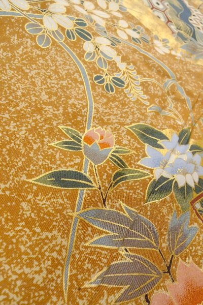 Photo13: O0509I Used Japanese kimono   Black TOMESODE formal for women / Synthetic. Peony,   (Grade B) (13)