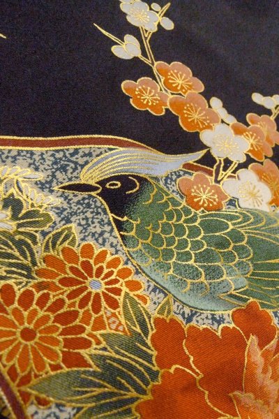 Photo15: O0509I Used Japanese kimono   Black TOMESODE formal for women / Synthetic. Peony,   (Grade B) (15)