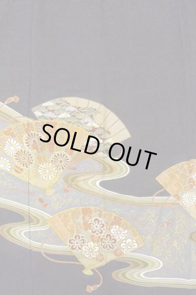 Photo1: O0509J Vintage Japanese kimono   Black TOMESODE formal for women / Silk. Chrysanthemum,   (Grade B) (1)