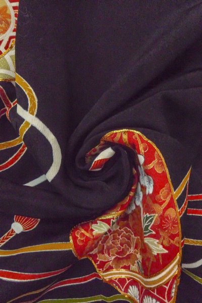 Photo15: O0509L Vintage Japanese kimono   Black TOMESODE formal for women / Silk. Peony,   (Grade B) (15)